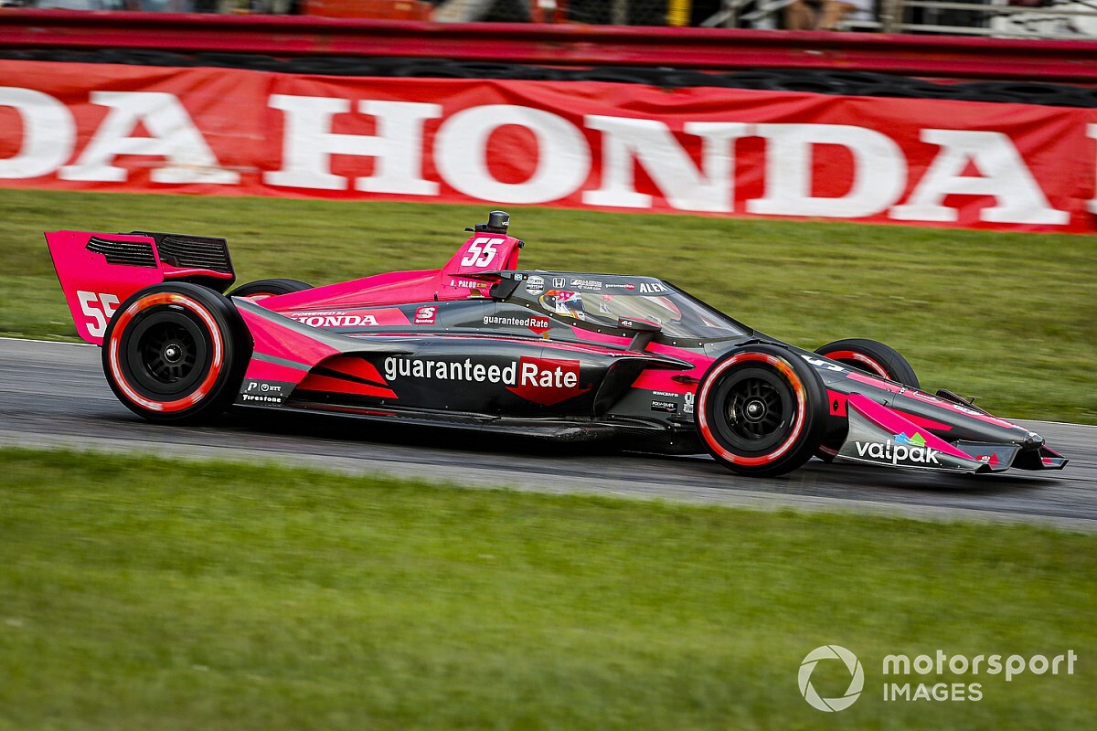 Palou abandona en la segunda carrera de IndyCar en Mid-Ohio