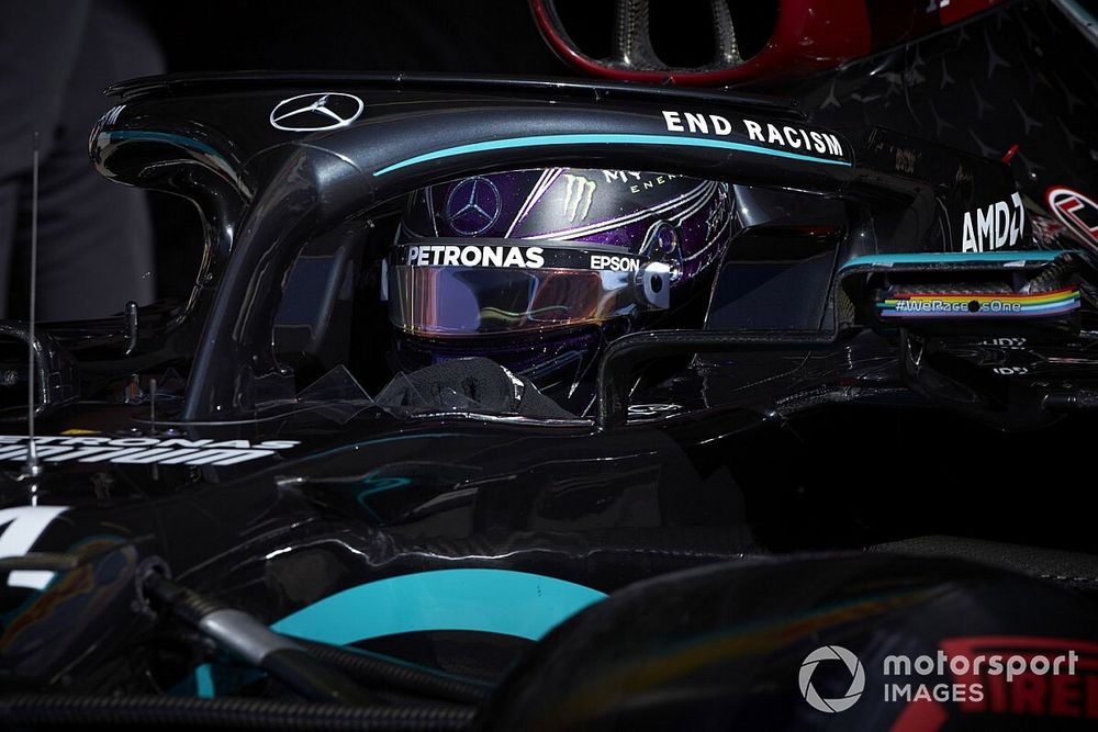 Hamilton Kaliforniya’da elektrikli Porsche sürerken görüldü