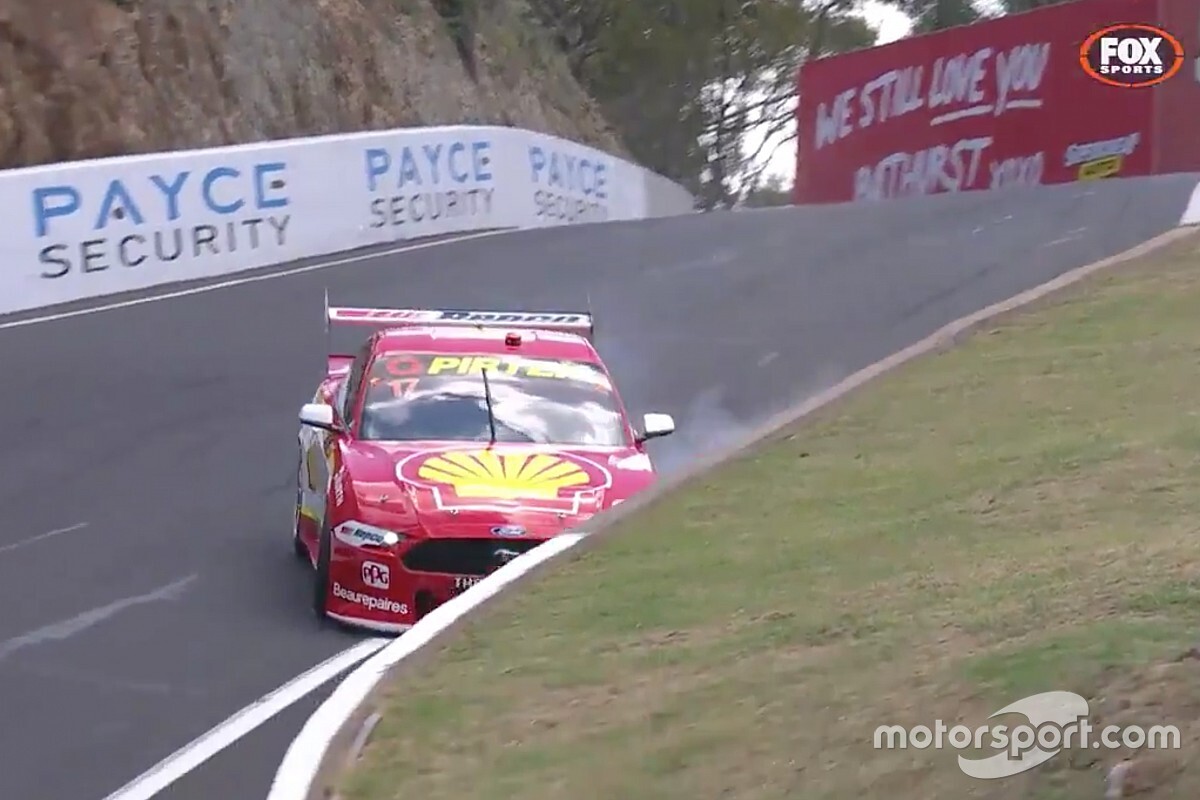 Bathurst 1000: McLaughlin crashes after going fastest