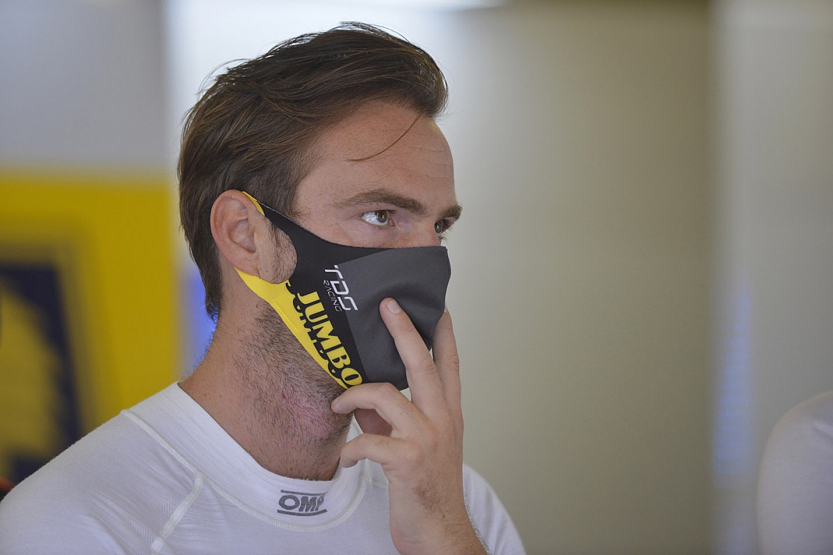Van der Garde chory na COVID-19