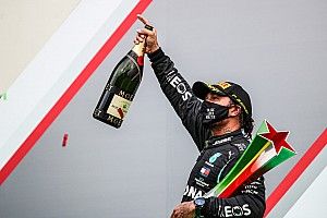Brundle: Aanhoudend succes Hamilton ‘buitengewone prestatie’