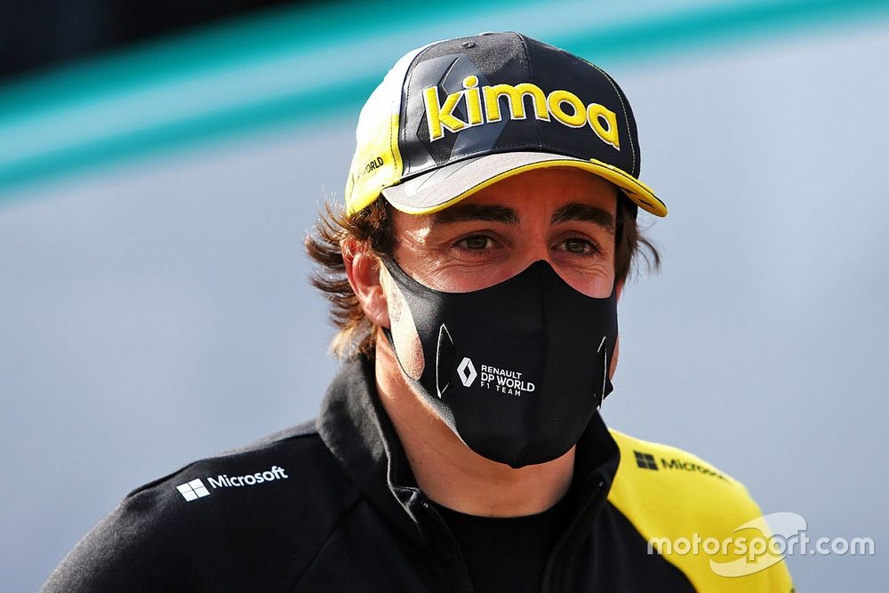 Alonso ismét a Renault-val tesztel! - KÉPEK