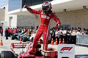 Raikkonen gana 113 carreras después y el alirón de Hamilton se aplaza