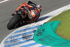 Espargaró: “Si Pedrosa se baja de la KTM y dice que es un hierro, no me lo tomaré a mal”