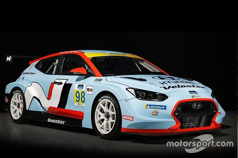 Transformasi Hyundai Veloster untuk kelas TCR