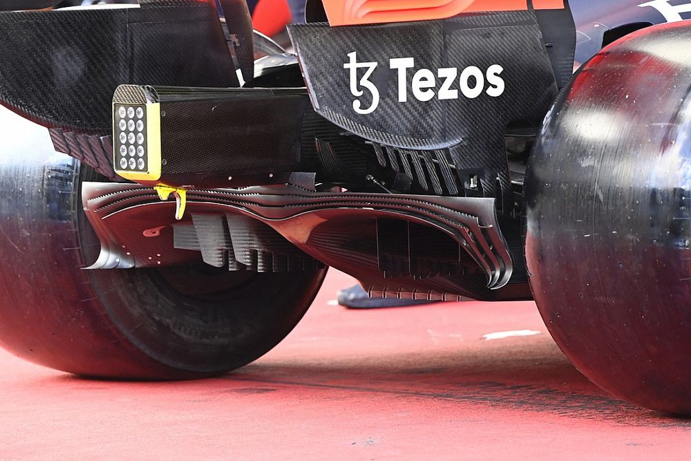 Технический брифинг: диффузор Red Bull RB16B