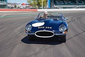 Damon Hill drives father's E-Type in 60th anniversary celebrations