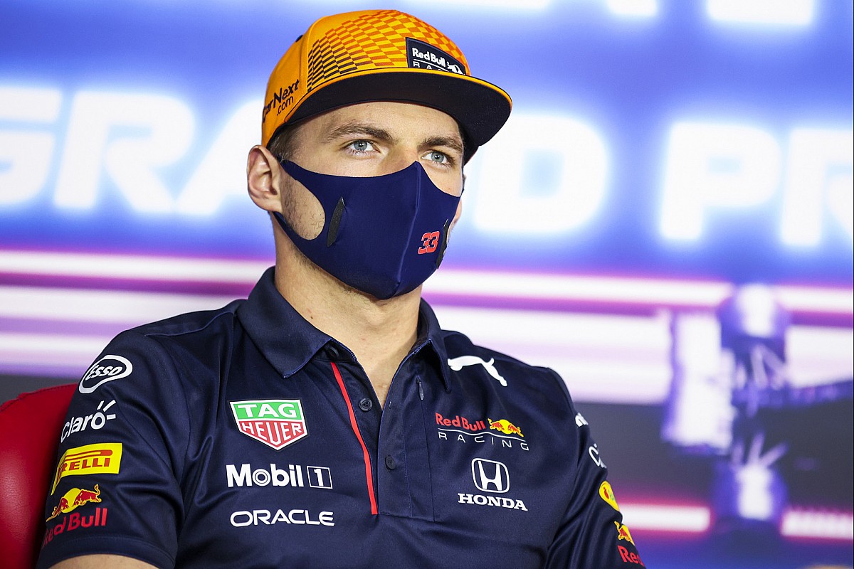 Verstappen: FIA moet voorvleugel Mercedes ook strenger controleren
