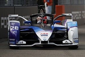 New York E-Prix: Gunther grabs win as Cassidy, Vergne collide