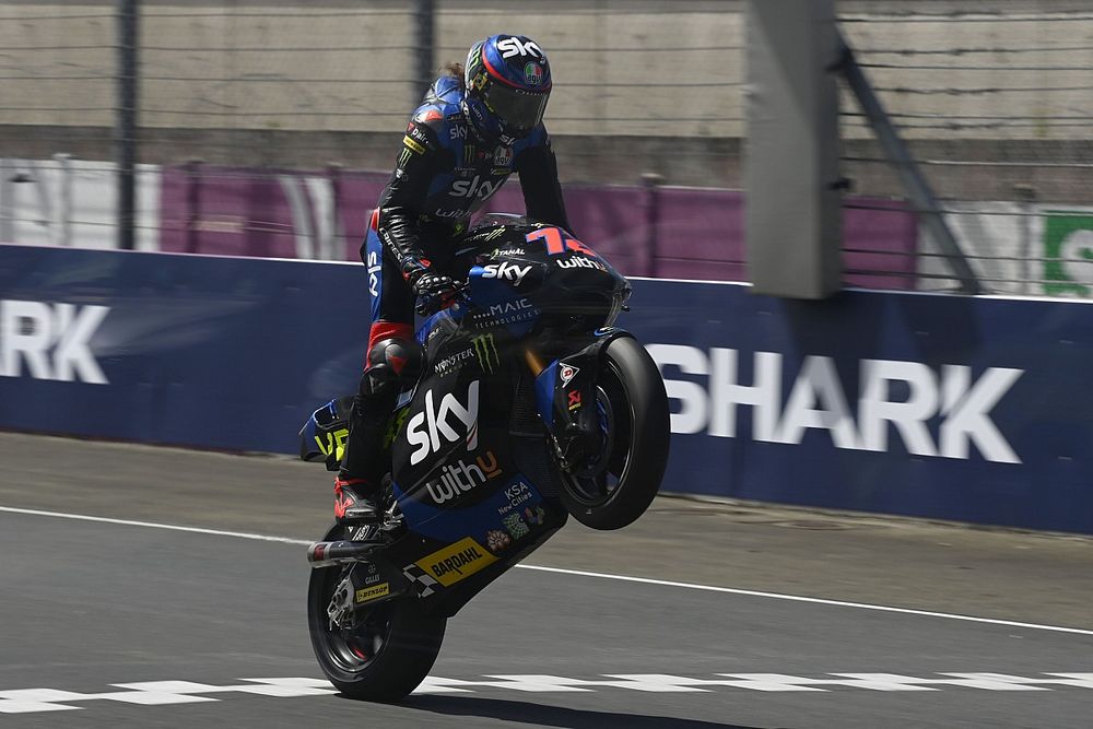 Bagnaia Nilai Bezzecchi Layak Promosi ke MotoGP