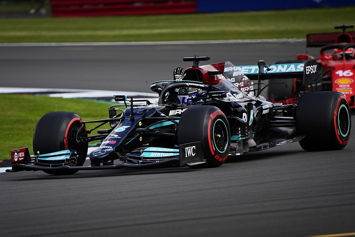 Qualifs - La riposte de Lewis Hamilton !