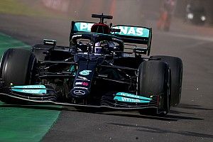 Hamilton : La Mercedes W12, une "sacrée diva"