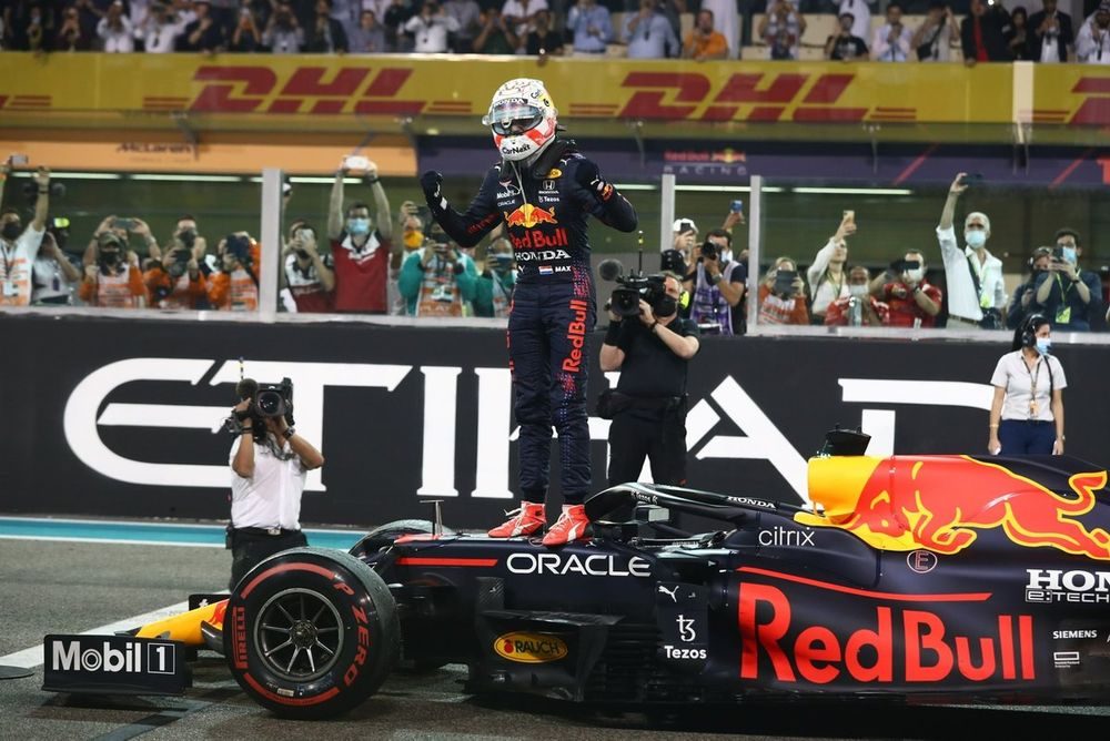 Max Verstappen, Red Bull Racing, 1st position, celebrates in Parc Ferme