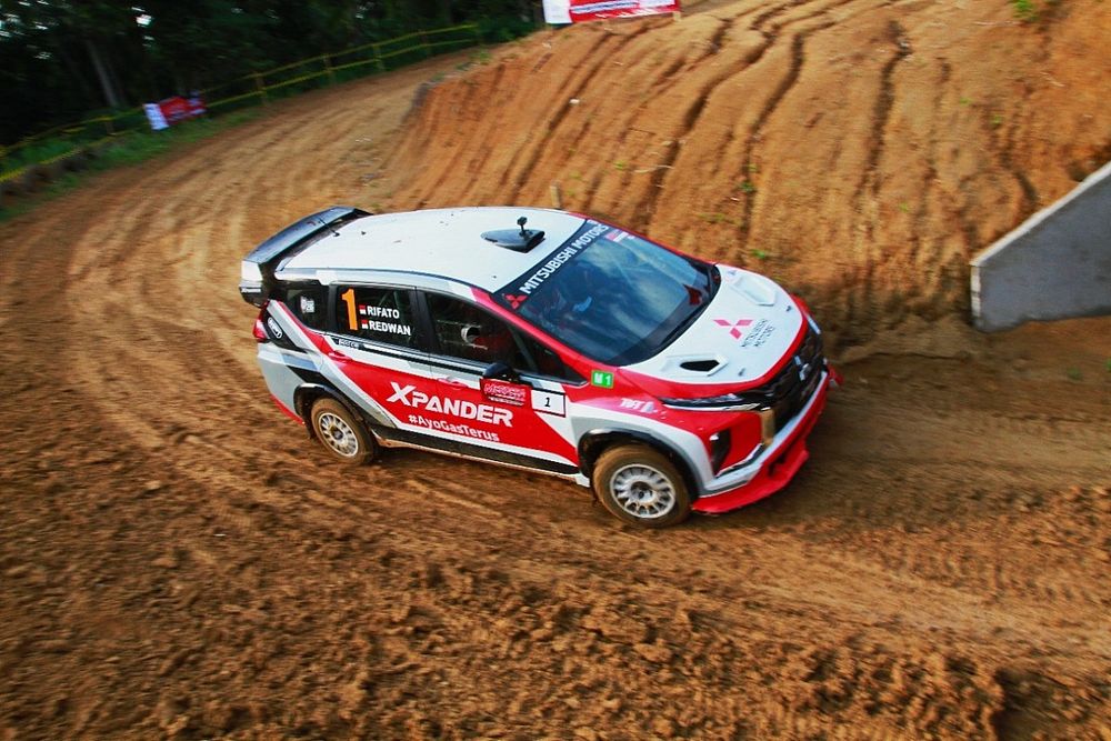 Rifat Sungkar Bawa XRT Podium di Seri Kedua Sprint Rally 2021