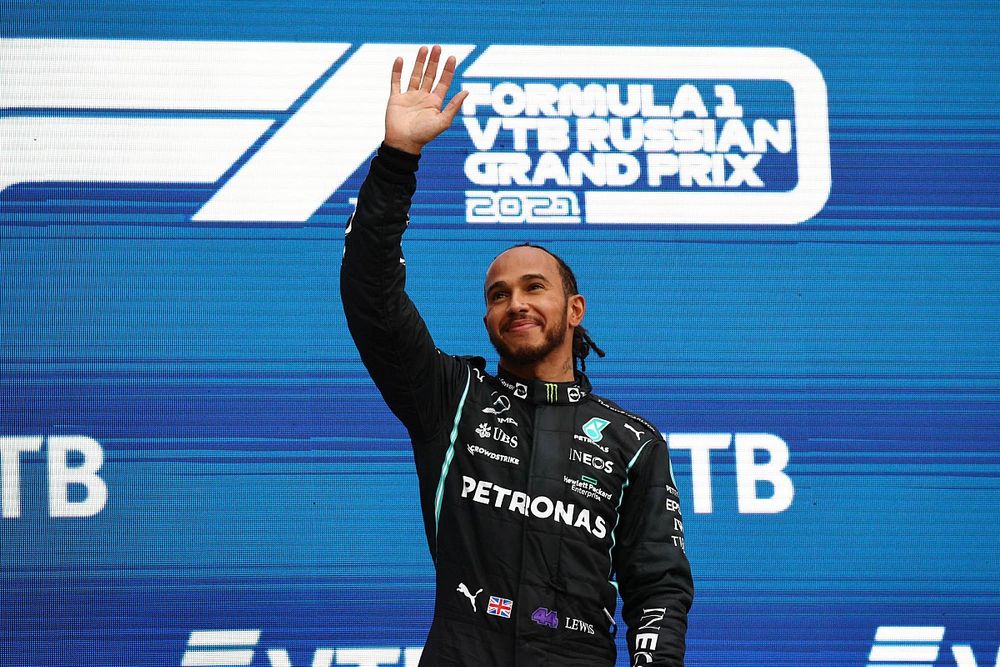 Lewis Hamilton, Mercedes, 1st position