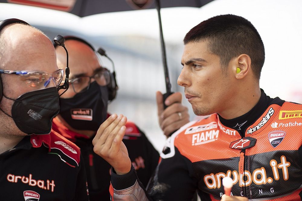 Rinaldi teamgenoot van bij Ducati terugkerende Bautista in 2022
