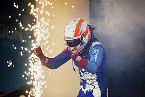 London E-Prix: Lynn wins wild race after di Grassi penalty