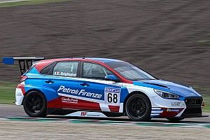 TCR Italy: weekend di carattere a Imola per Brigliadori