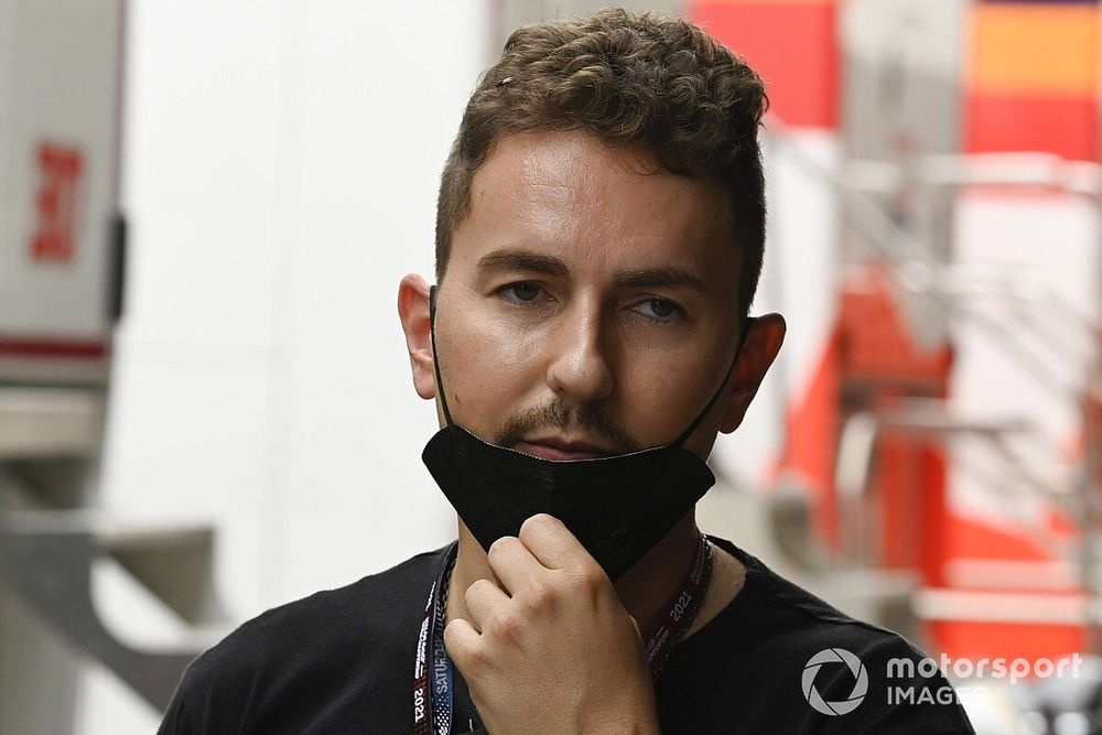 Lorenzo: "Per la sicurezza dei giovani rider servono più penalità"