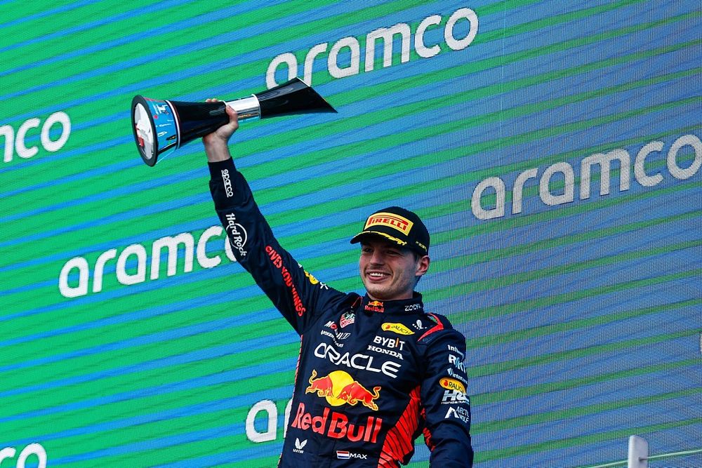 Max Verstappen, Red Bull Racing, 1st position, lifts his trophy