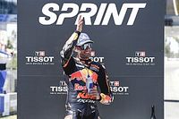 Binder logra el triunfo para KTM en la sprint de MotoGP en Jerez