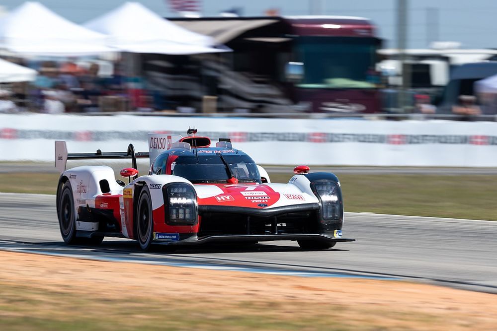 Mike Conway, Kamui Kobayashi, Jose Maria Lopez, Toyota GR010 #7