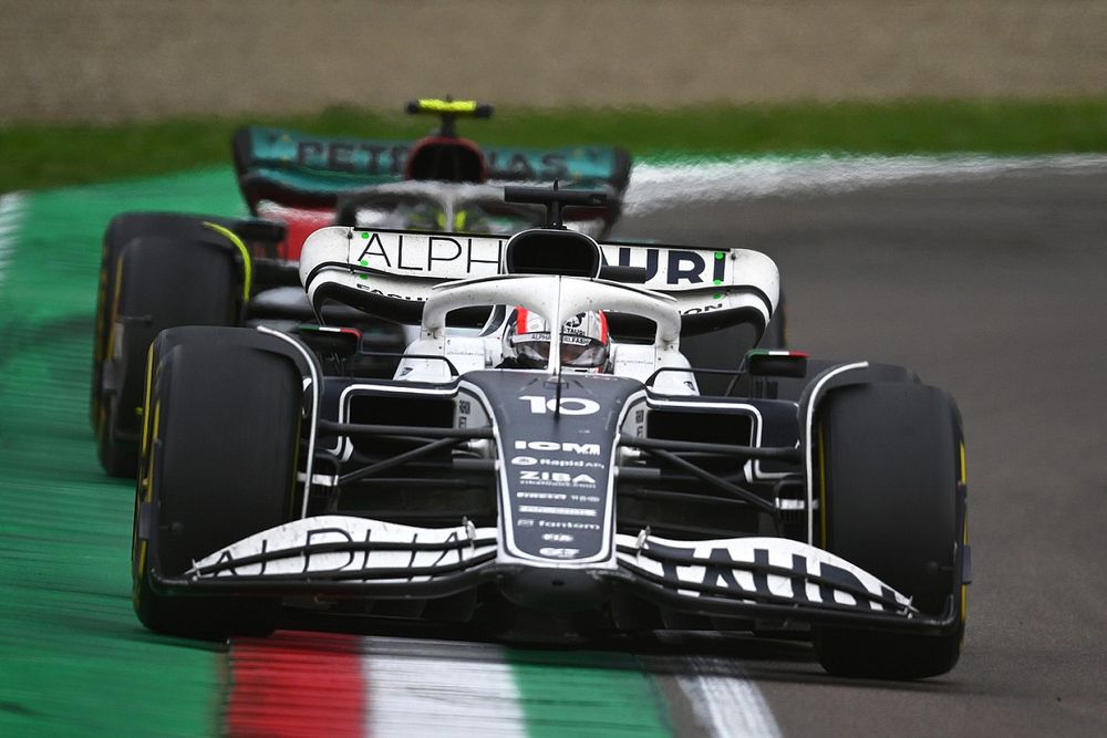 Gasly: Not 'too hard’ to keep Hamilton behind in Imola F1 race