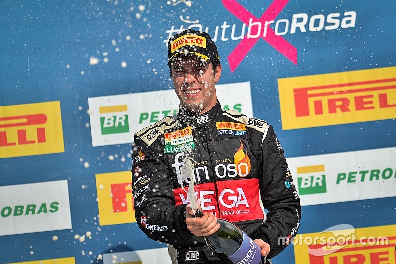 Stock Light: Raphael Abbate vence corrida 1 em Cascavel