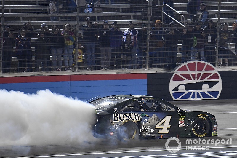 Kevin Harvick's 'character-building year' still ends with title shot