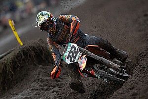 Cairoli plakt er nog een jaar aan vast bij KTM