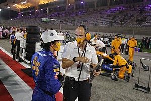 Így segített Sainznak a McLaren „egészséges környezete”