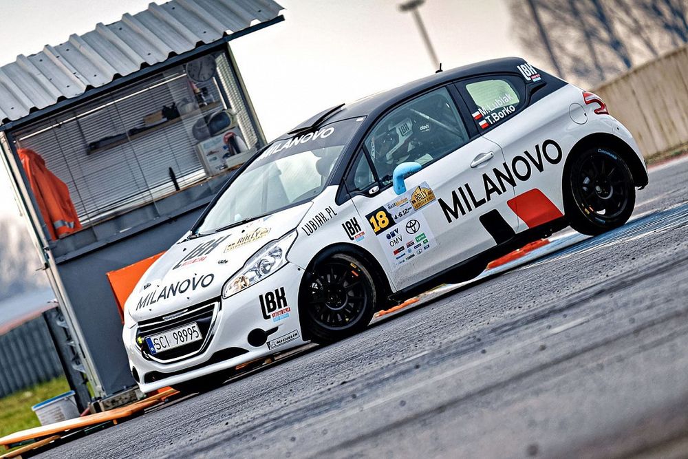 Maciej Lubiak, Tomasz Borko, Peugeot 208 R2