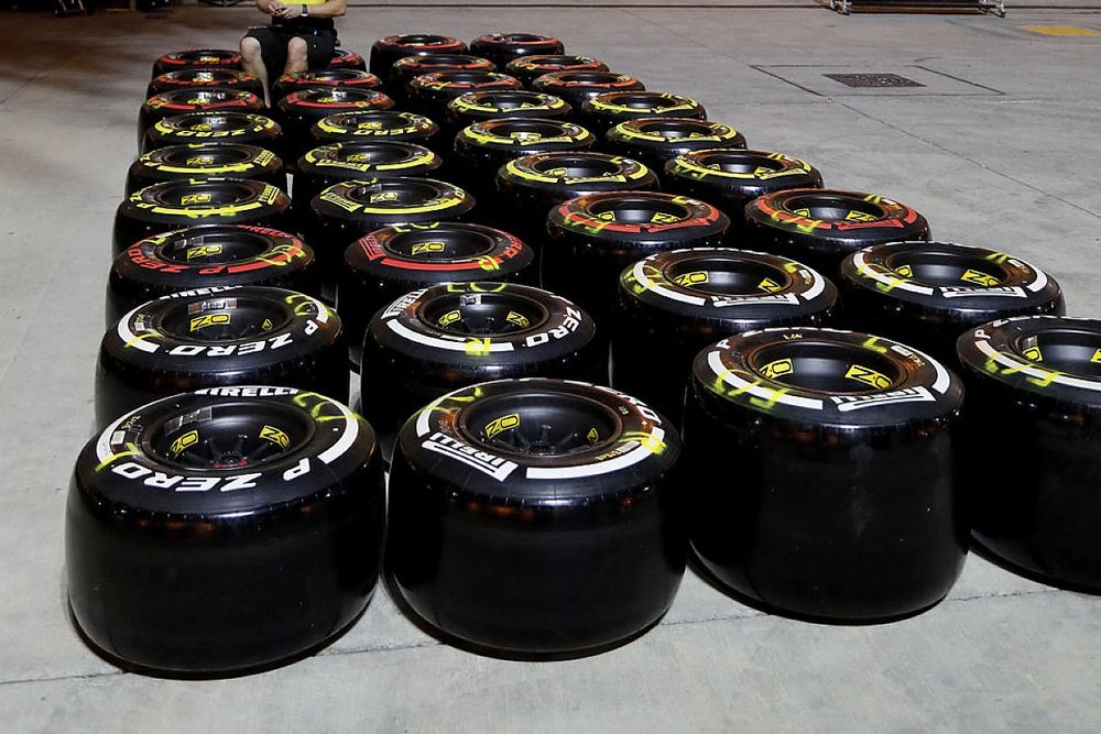 В Pirelli объяснили выбор самой жесткой резины для Катара