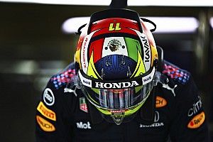 Pérez muestra su primera foto con uniforme de Red Bull y vuelta rápida