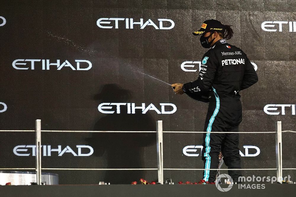 Podio: tercer lugar Lewis Hamilton, Mercedes-AMG F1