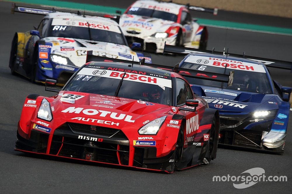 #23 MOTUL AUTECH GT-R