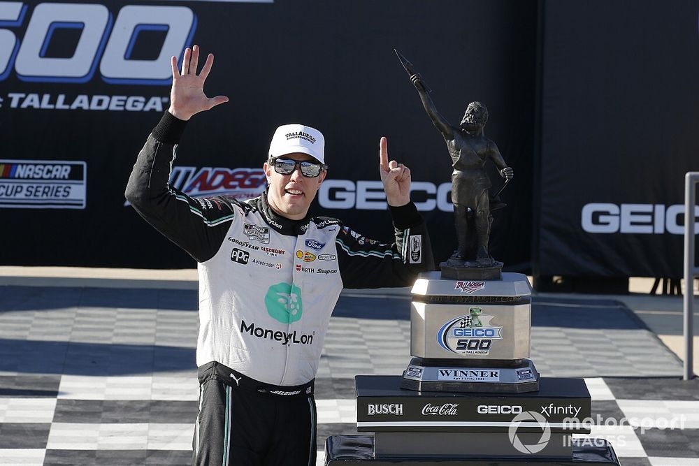 NASCAR Talladega: Keselowski wins last-lap thriller