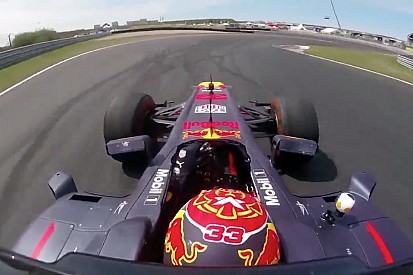 Video: Aan boord bij Max Verstappen tijdens ronde Zandvoort
