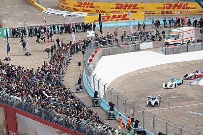 Formula E extends its series suspension through June