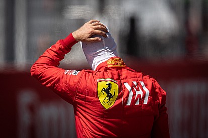 Sky Sports: Ferrari вообще не предлагала Феттелю контракт