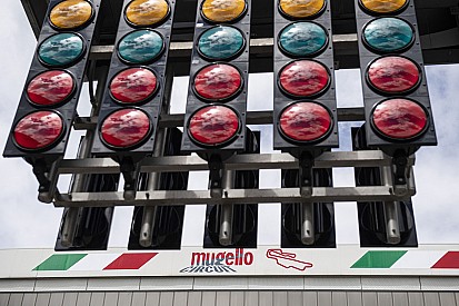 GALERÍA: el primer día en la pista de Mugello