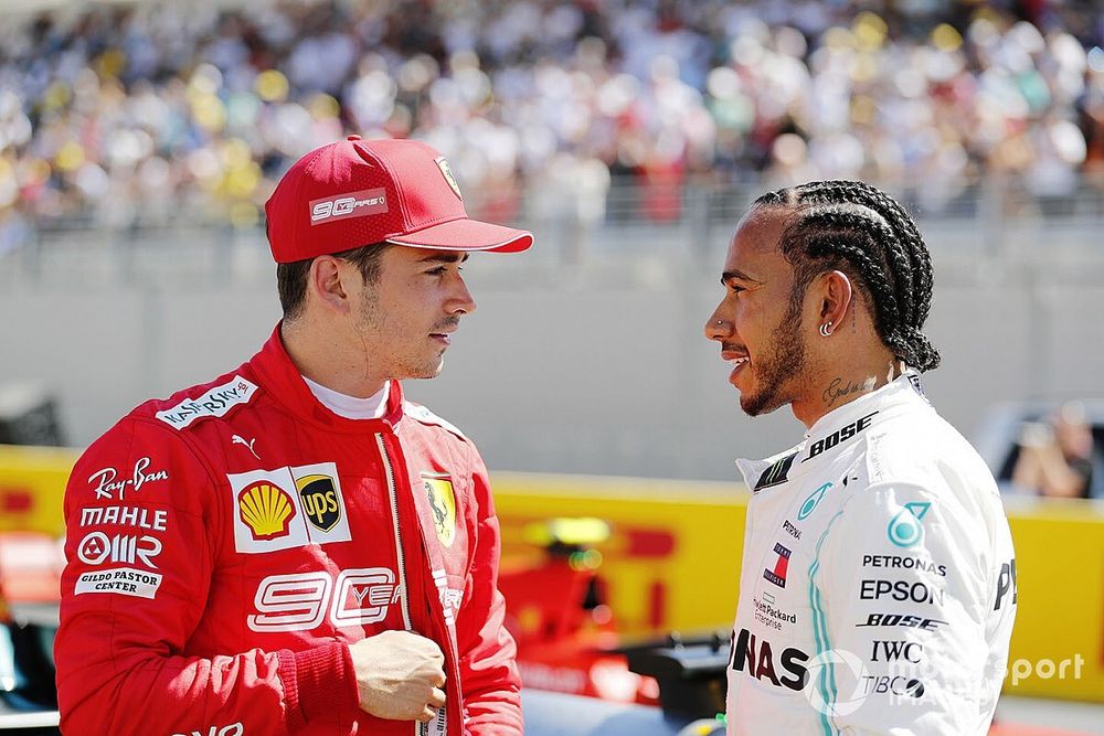 Charles Leclerc, Ferrari, en Lewis Hamilton, Mercedes AMG F1