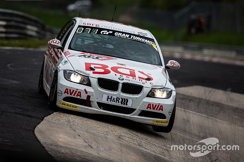 Aşarı ve Yücesan, Nürburgring 24 Saat Sıralama Yarışı'ndan galibiyet ile döndü