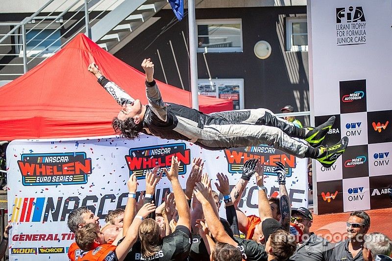 Nicolo Rocca scores dramatic win after Hezemans engine trouble