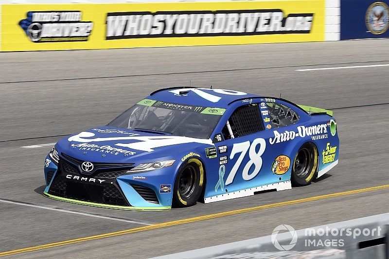 Martin Truex Jr. leads every green-flag lap in Stage 2 victory