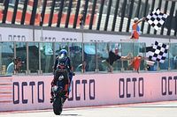 Bagnaia domina a Misano e allunga su Oliveira. Fenati tira la leva del freno a Manzi: squalificato