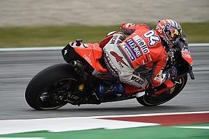 Tertahan Lorenzo, Dovizioso kehilangan peluang menang