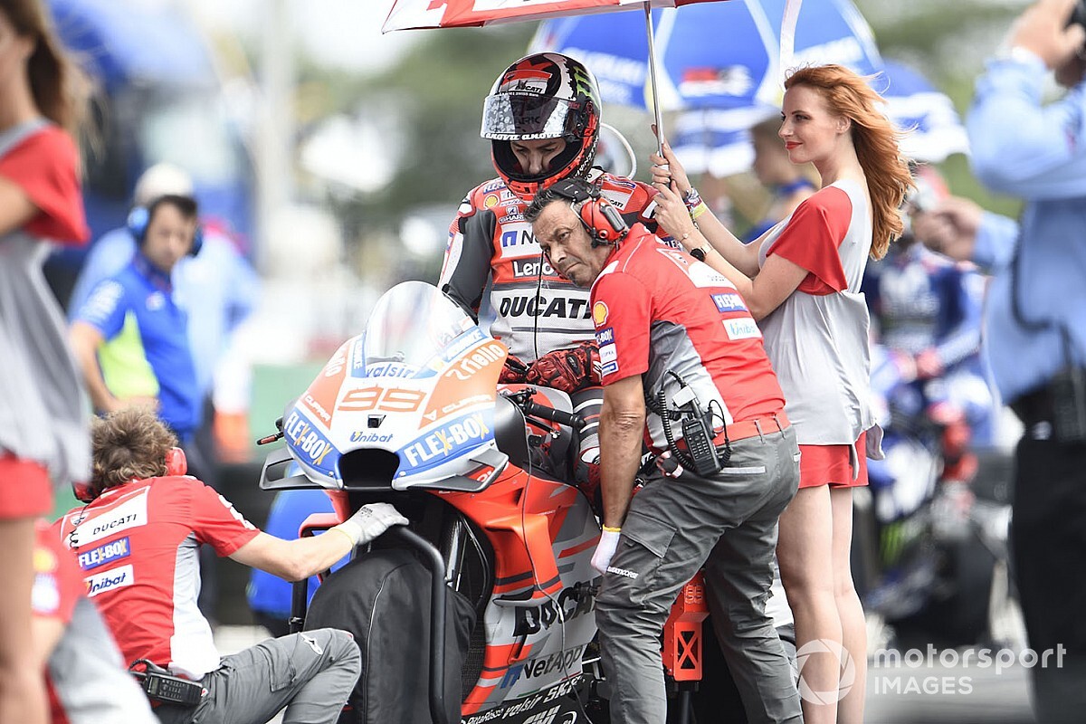 Lorenzo: "Lo que estoy aprendiendo con la Ducati me ayudará en el futuro"