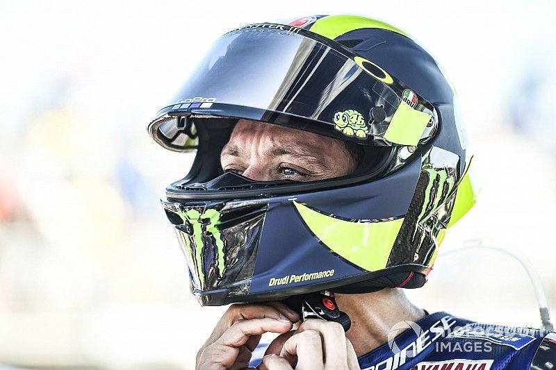 Новая версия мотора Yamaha не впечатлила Росси