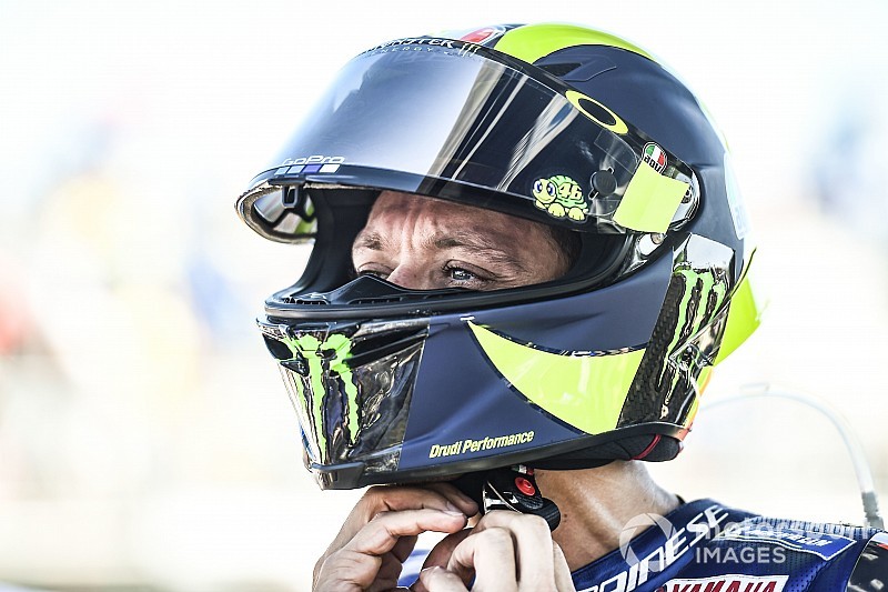 Новая версия мотора Yamaha не впечатлила Росси